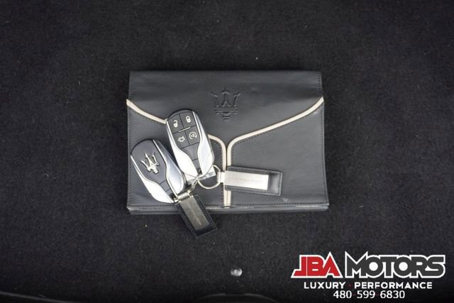 Used 2015 Maserati Ghibli RWD image 23