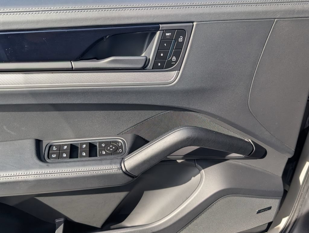 Certified 2026 Porsche Cayenne S AWD/4WD image 20