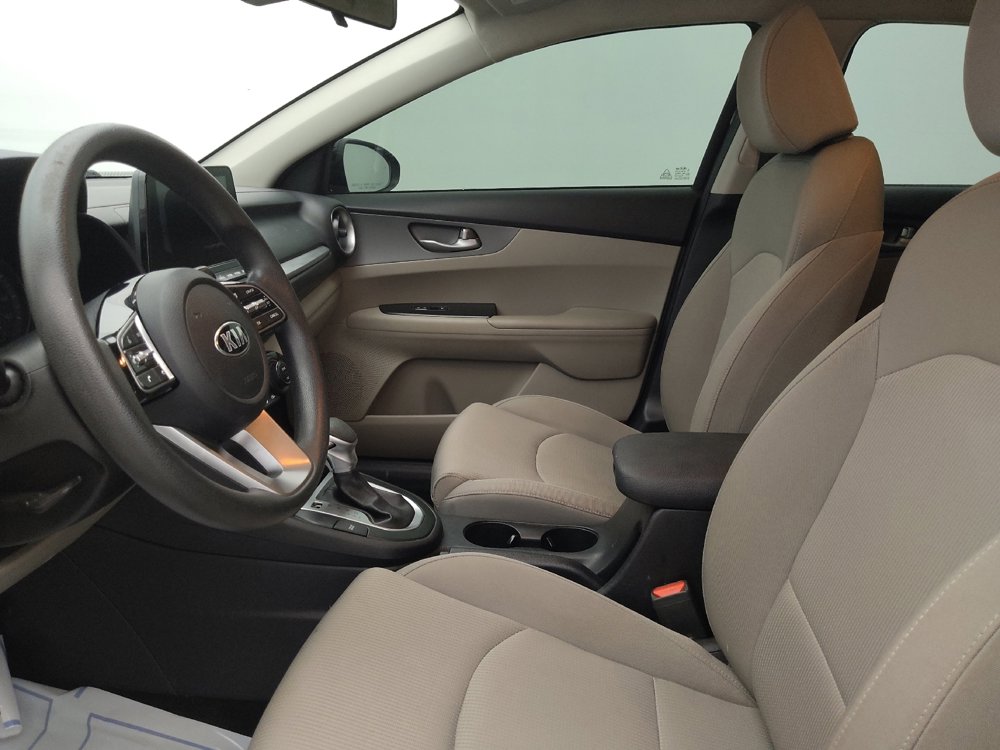 Used 2019 Kia Forte LXS image 17