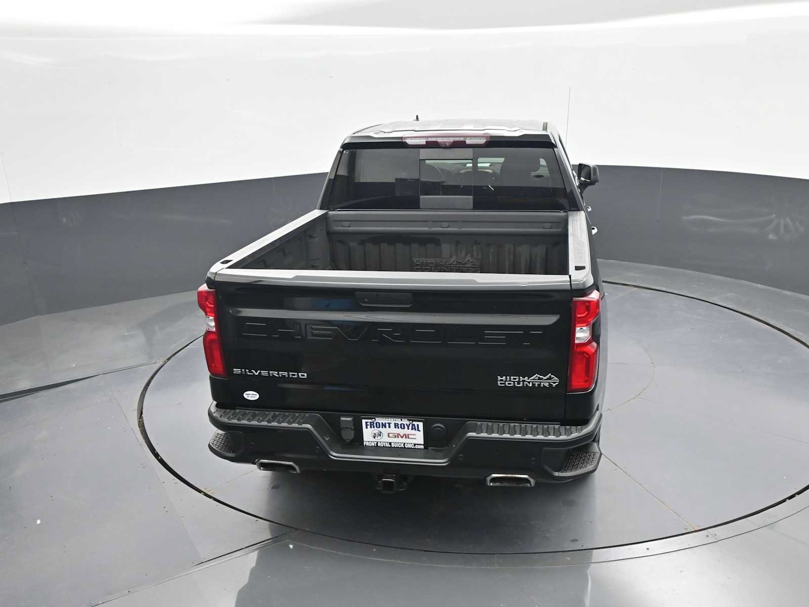 Used 2021 Chevrolet Silverado 1500 High Country w/ Technology Package AWD/4WD image 29