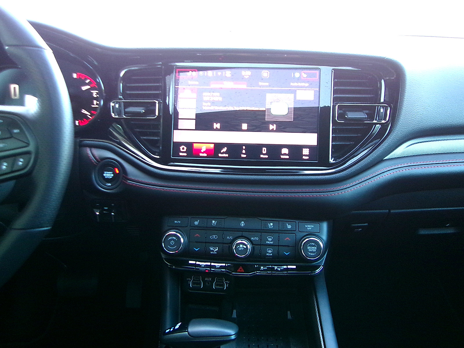Used 2025 Dodge Durango R/T AWD/4WD image 15