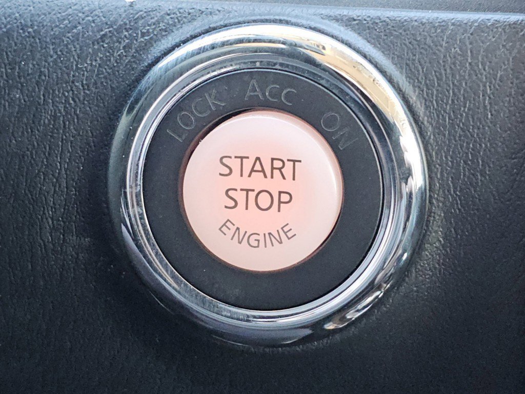 Used 2018 Nissan Armada SL w/ Premium Package image 16