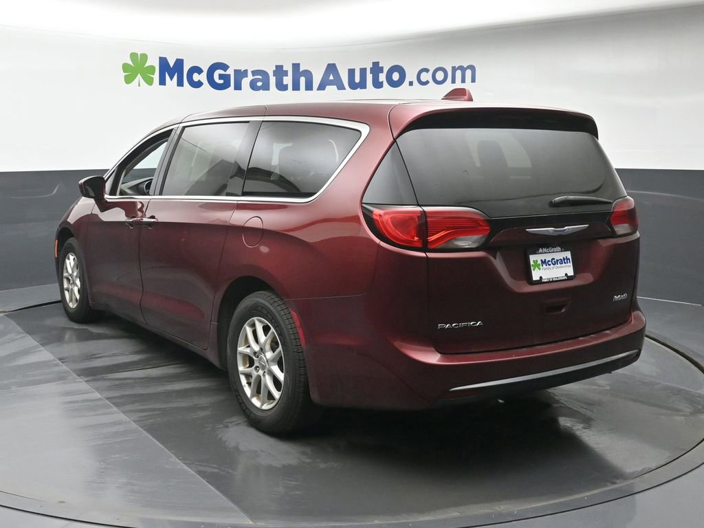Used 2020 Chrysler Pacifica Touring w/ Advanced Safetytec Group image 23