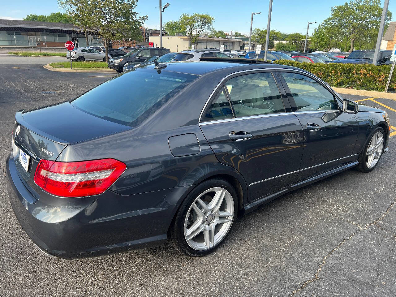Used 2013 Mercedes-Benz E 350 4MATIC Sedan image 13