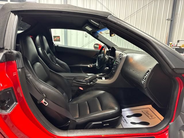 Used 2007 Chevrolet Corvette Convertible w/ Preferred Equipment Group RWD image 17