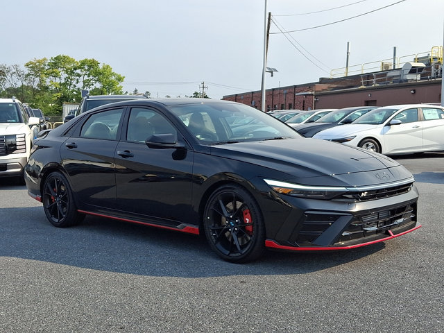 New 2026 Hyundai Elantra N FWD image 3