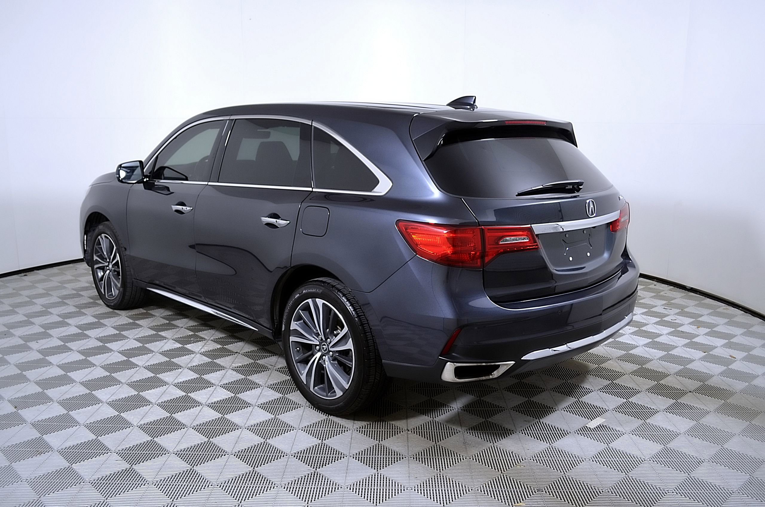 Used 2020 Acura MDX FWD w/ Technology Package image 9