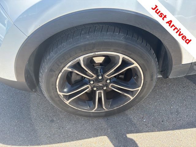 Used 2014 Ford Explorer Sport w/ Equipment Group 401A image 2