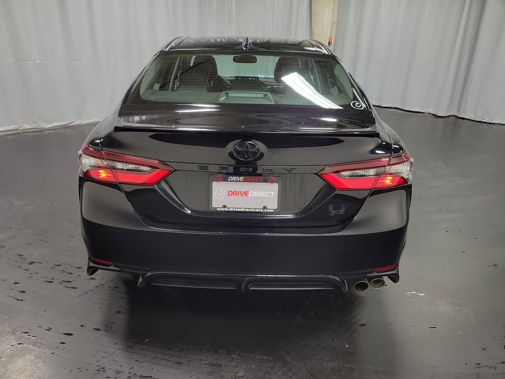 Used 2023 Toyota Camry SE w/ Cold Weather Package FWD image 7