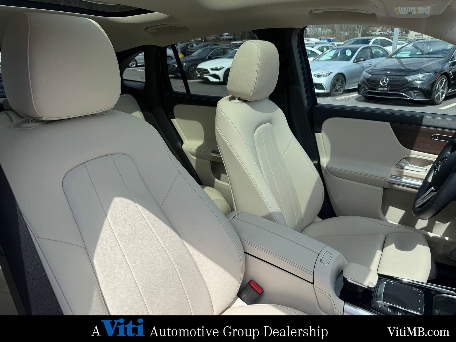 Certified 2022 Mercedes-Benz GLA 250 4MATIC image 31