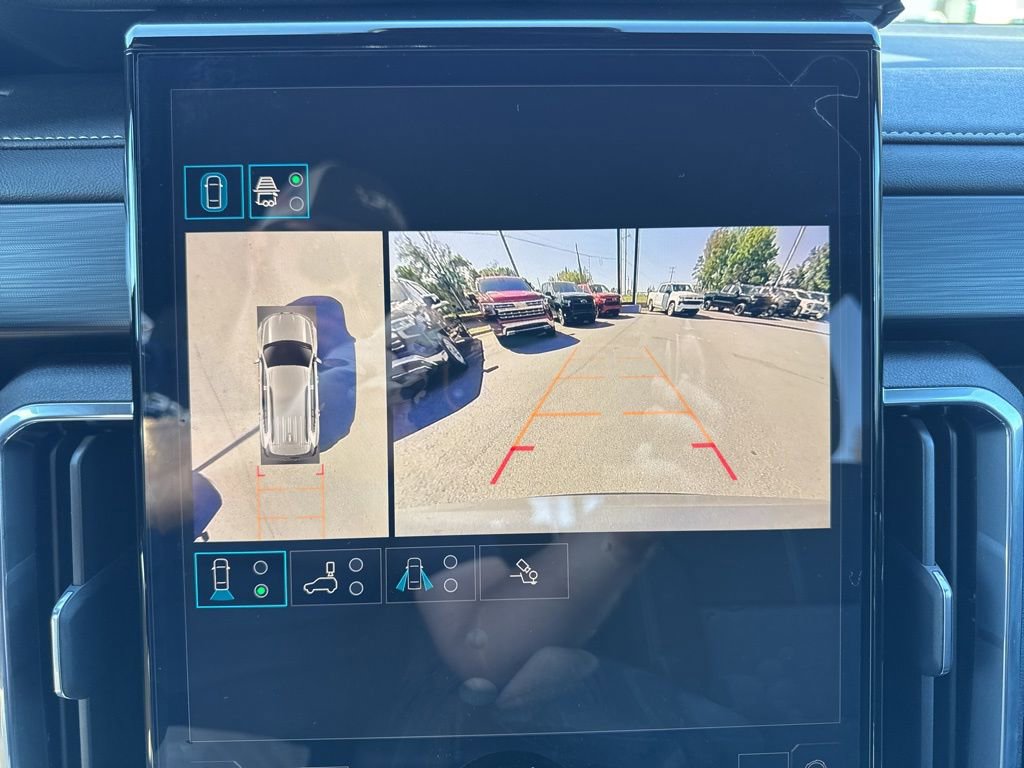 Used 2025 GMC Acadia Elevation FWD image 21