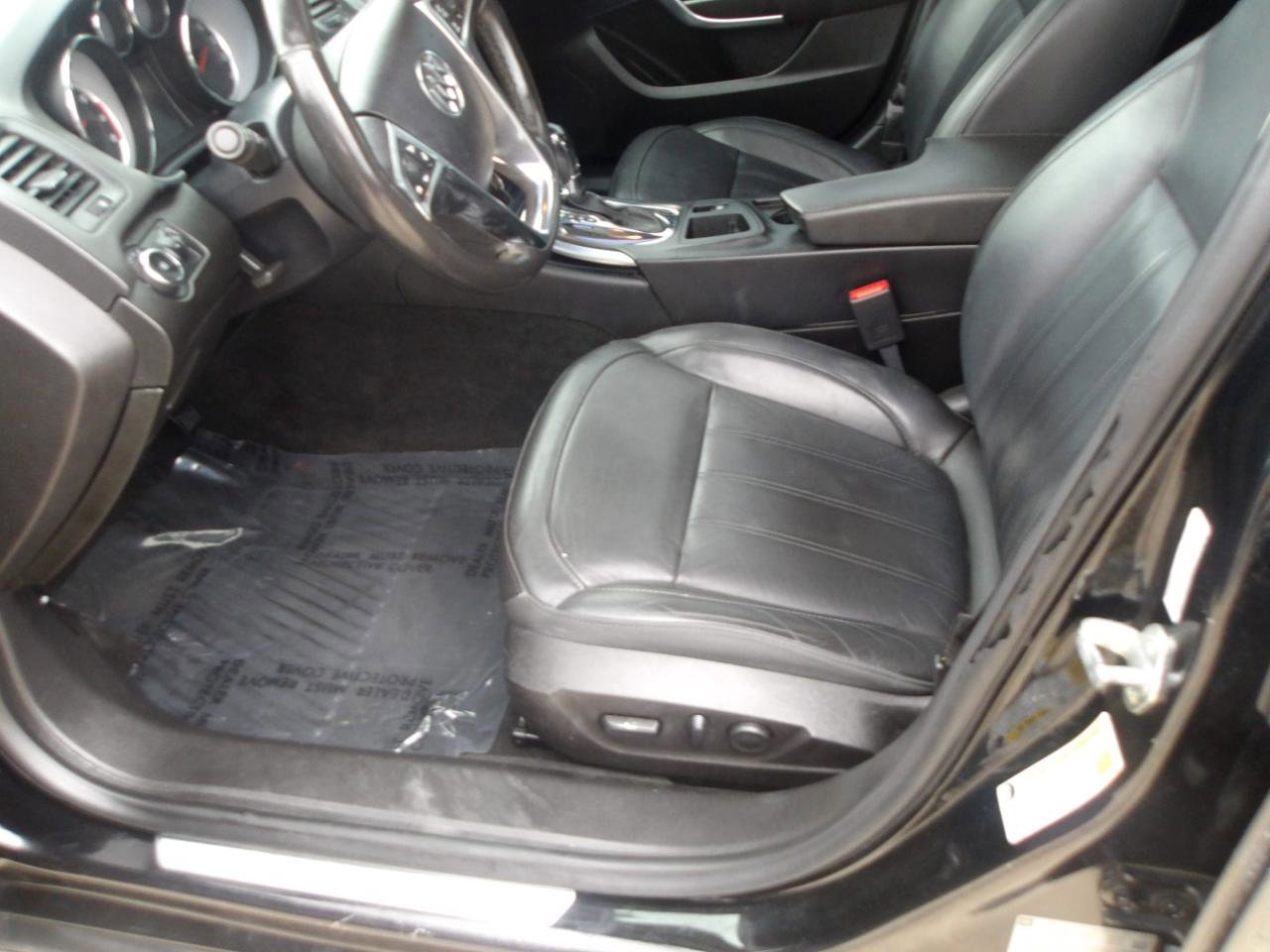 Used 2013 Buick Regal Premium FWD image 19