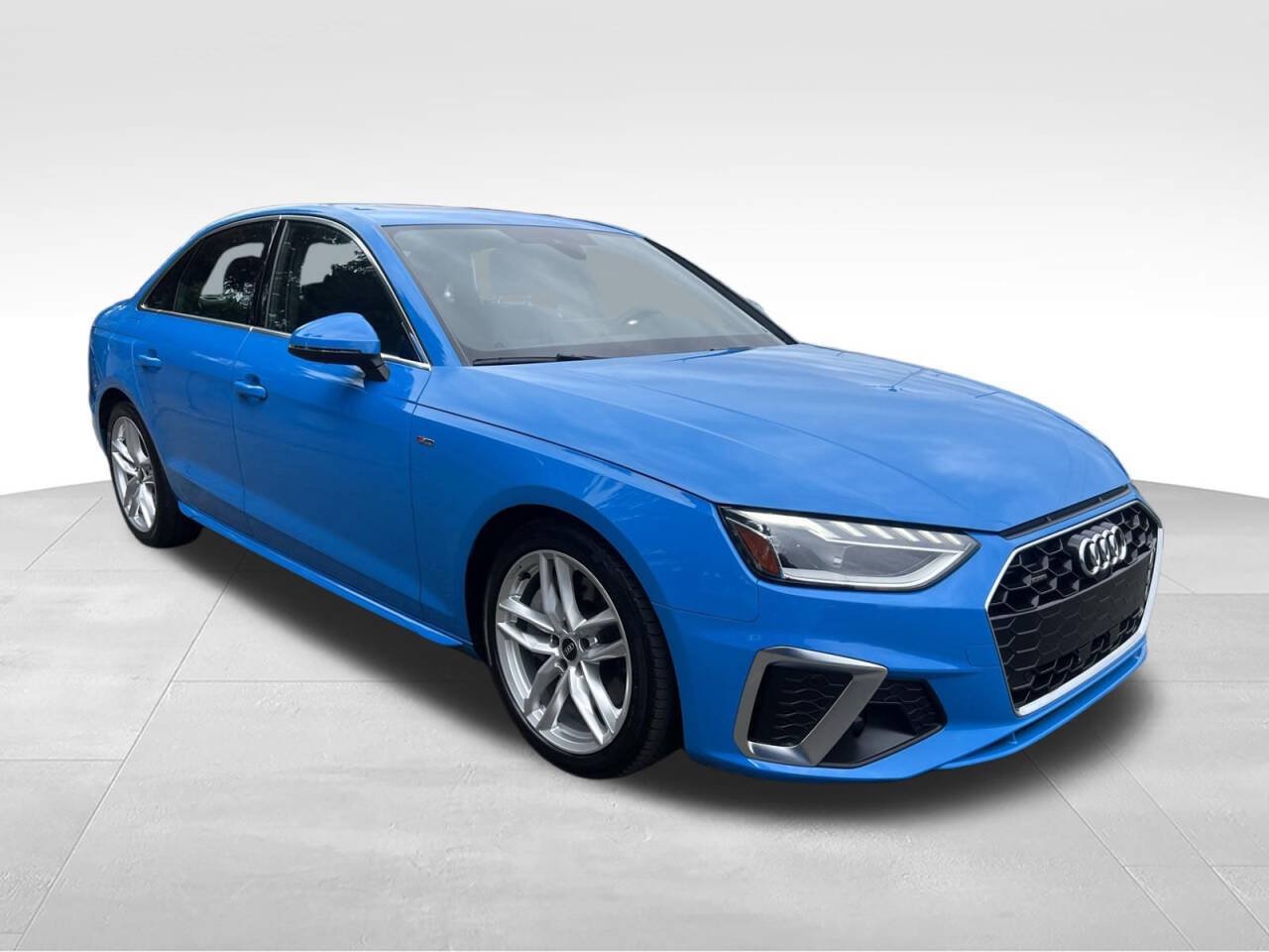 Used 2022 Audi A4 2.0T Premium Plus AWD/4WD image 7