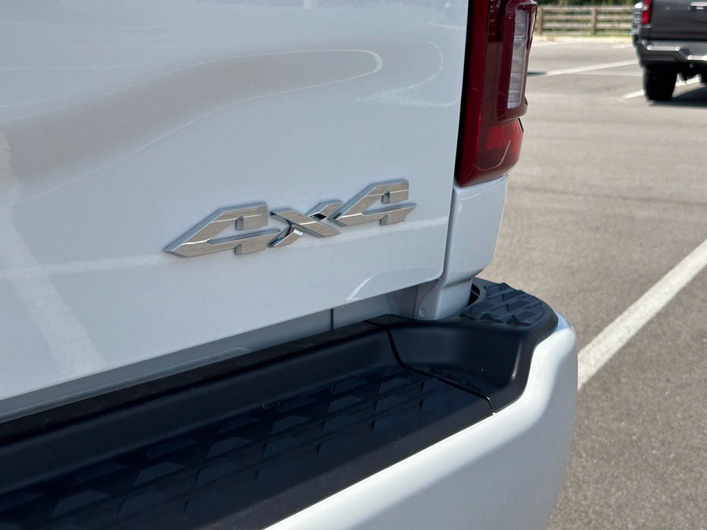 New 2026 RAM 3500 Laramie AWD/4WD image 45