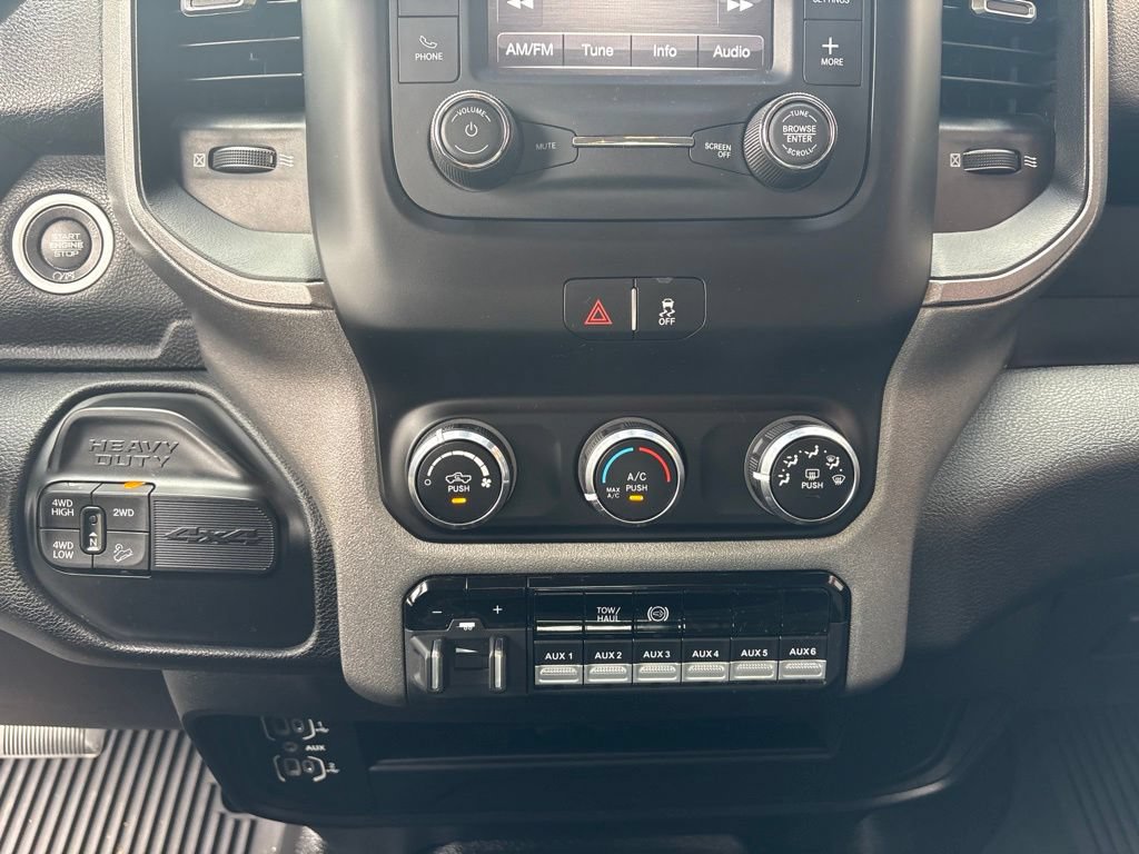 Used 2020 RAM 2500 Tradesman w/ Chrome Appearance Group AWD/4WD image 20