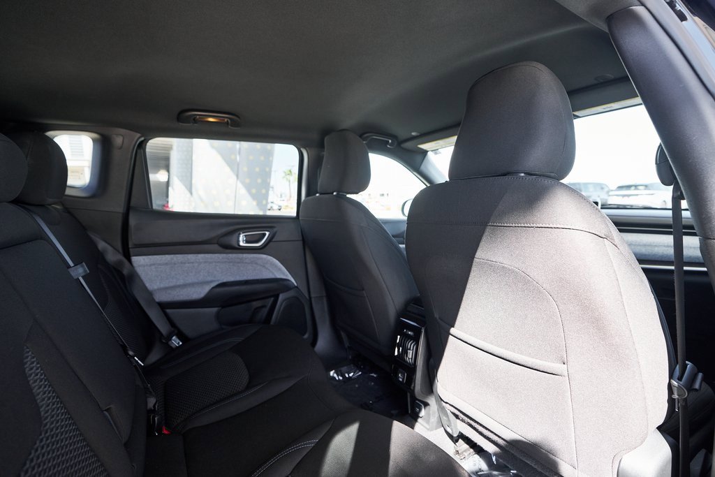 Used 2023 Jeep Compass Sport image 24