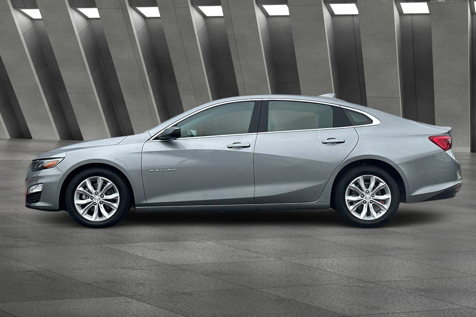 Used 2023 Chevrolet Malibu LT image 7