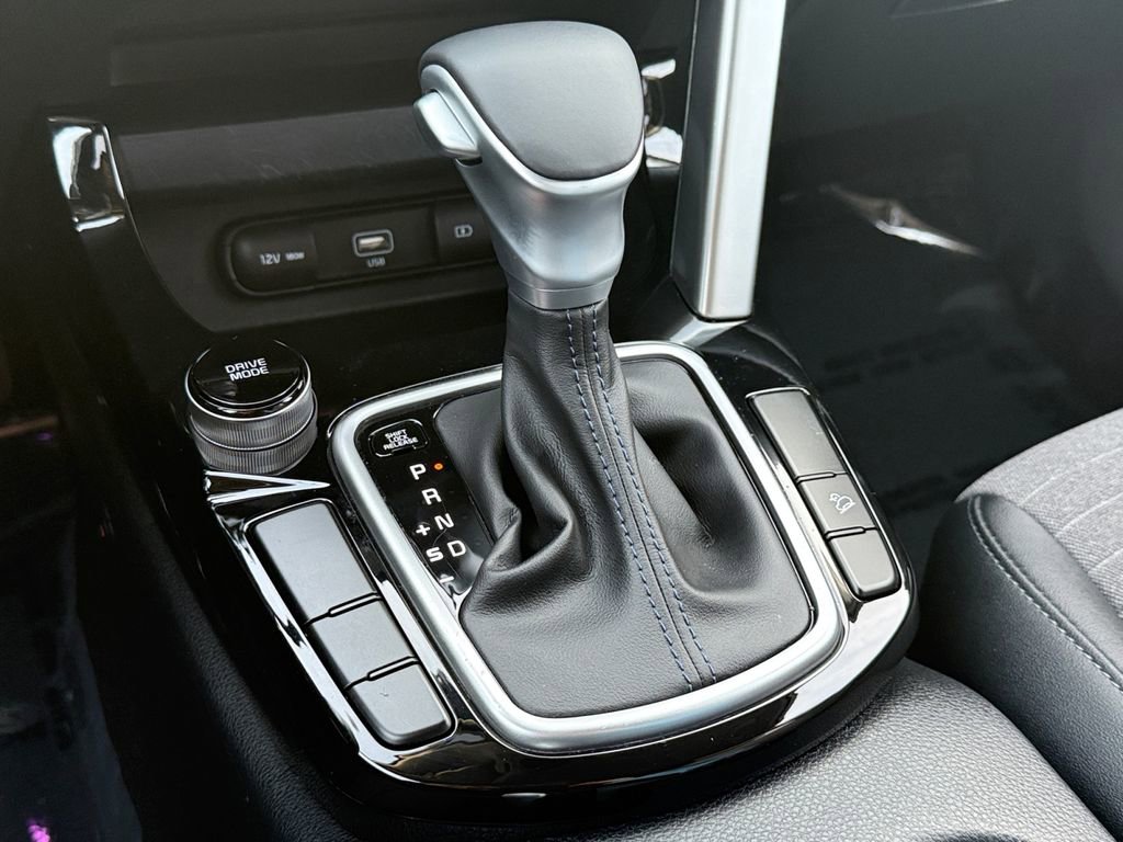 Certified 2022 Kia Seltos S image 22