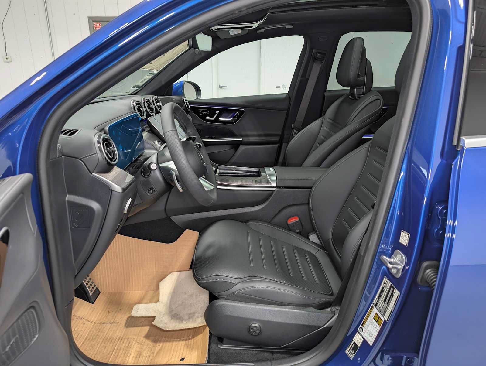 New 2026 Mercedes-Benz GLC 300 4MATIC image 4