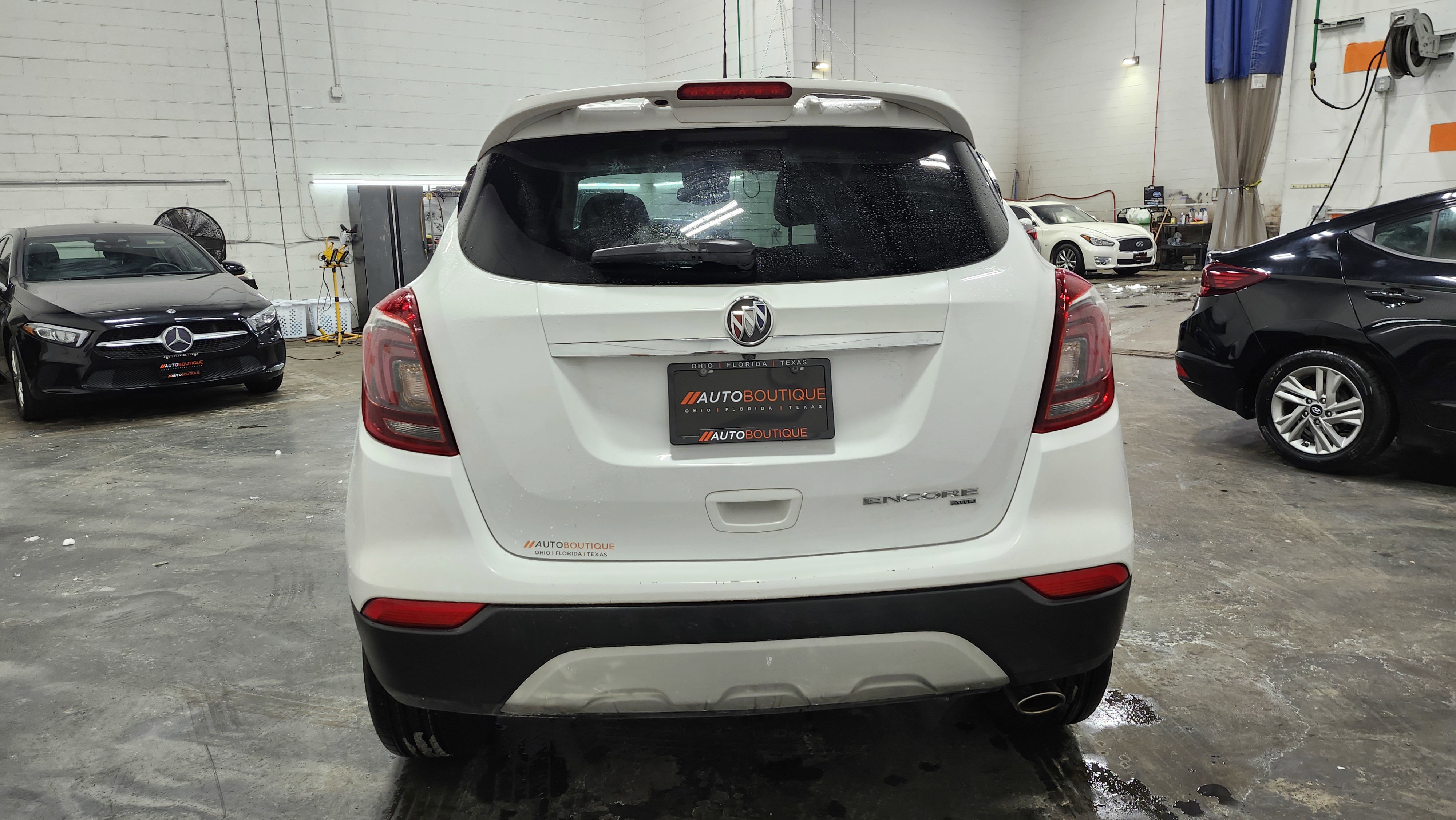 Used 2020 Buick Encore Sport Touring w/ Safety Package image 16
