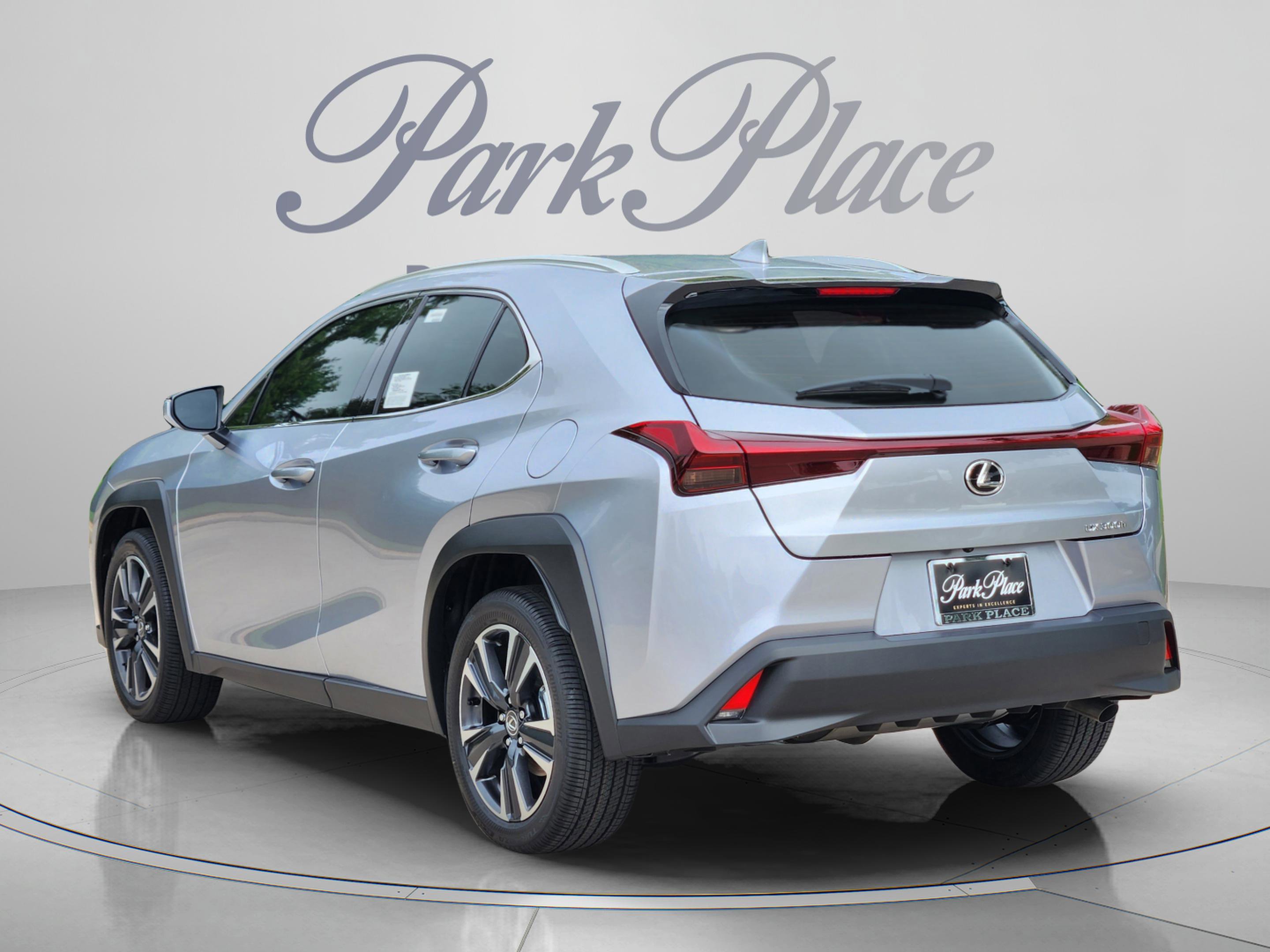 New 2026 Lexus UX 300h FWD image 3