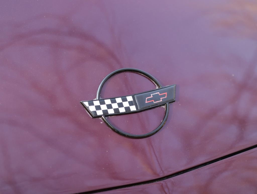 Used 1995 Chevrolet Corvette Convertible image 28