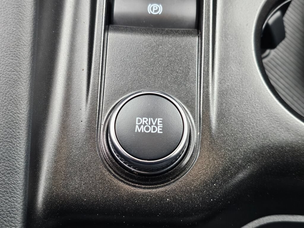 Certified 2025 Ford Explorer ST-Line AWD/4WD image 29