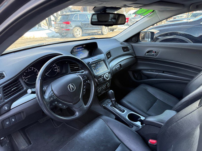 Used 2016 Acura ILX FWD with Premium Package image 16