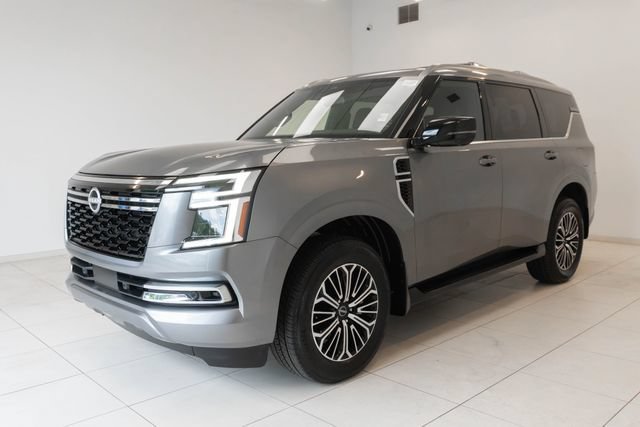 Used 2025 Nissan Armada SL AWD/4WD image 7