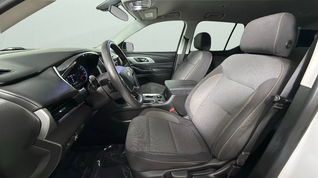 Certified 2021 Chevrolet Traverse LS image 17
