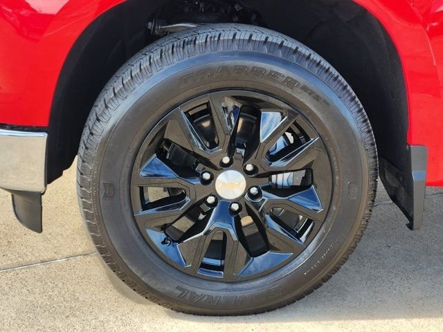 Certified 2025 Chevrolet Silverado 1500 LT w/ All Star Edition Plus image 18