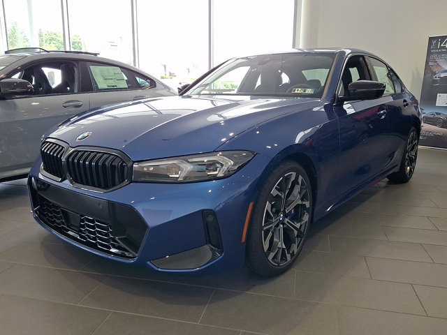 New 2026 BMW 330i xDrive Sedan w/ M Sport Package AWD/4WD image 2