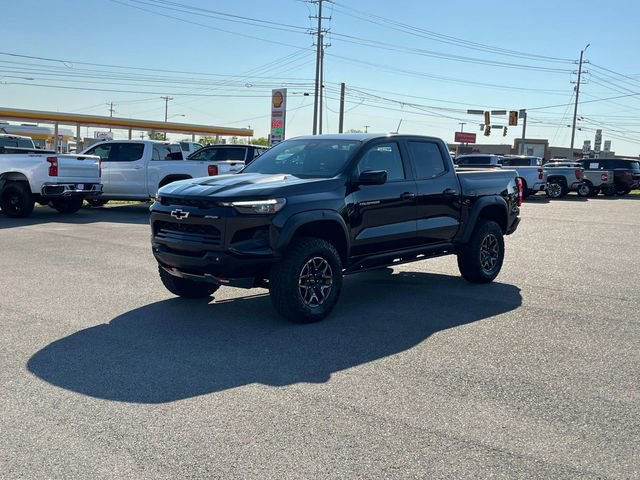 Used 2024 Chevrolet Colorado ZR2 w/ Technology Package AWD/4WD image 8
