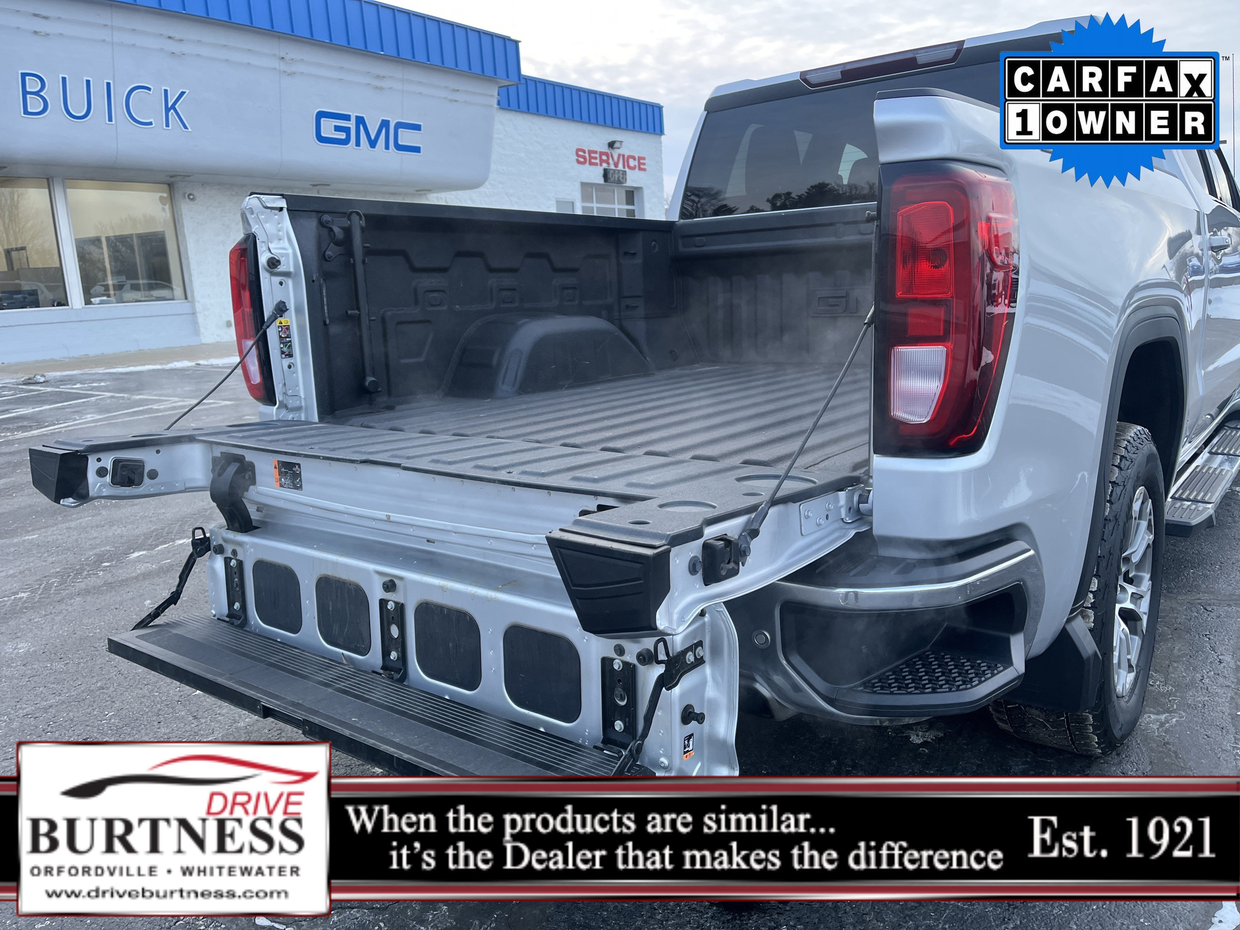 Used 2022 GMC Sierra 1500 SLE image 27