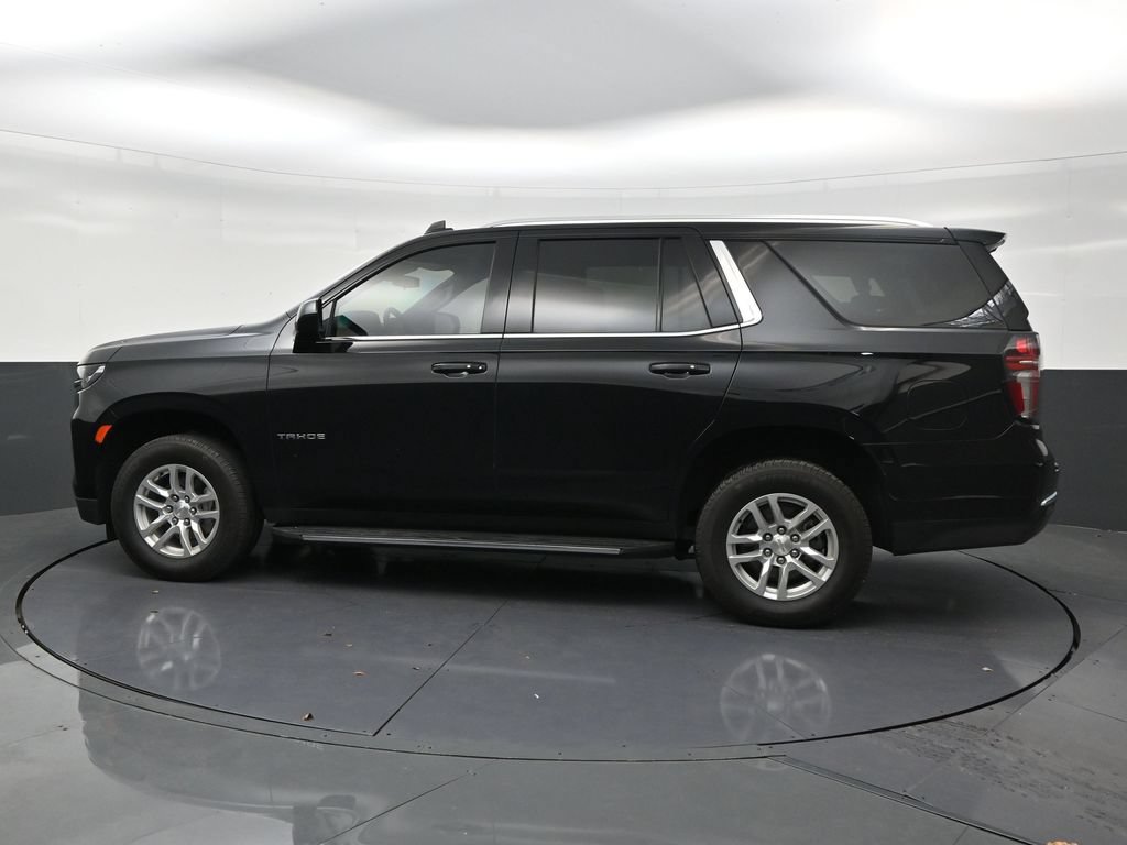 Used 2024 Chevrolet Tahoe LS RWD image 2