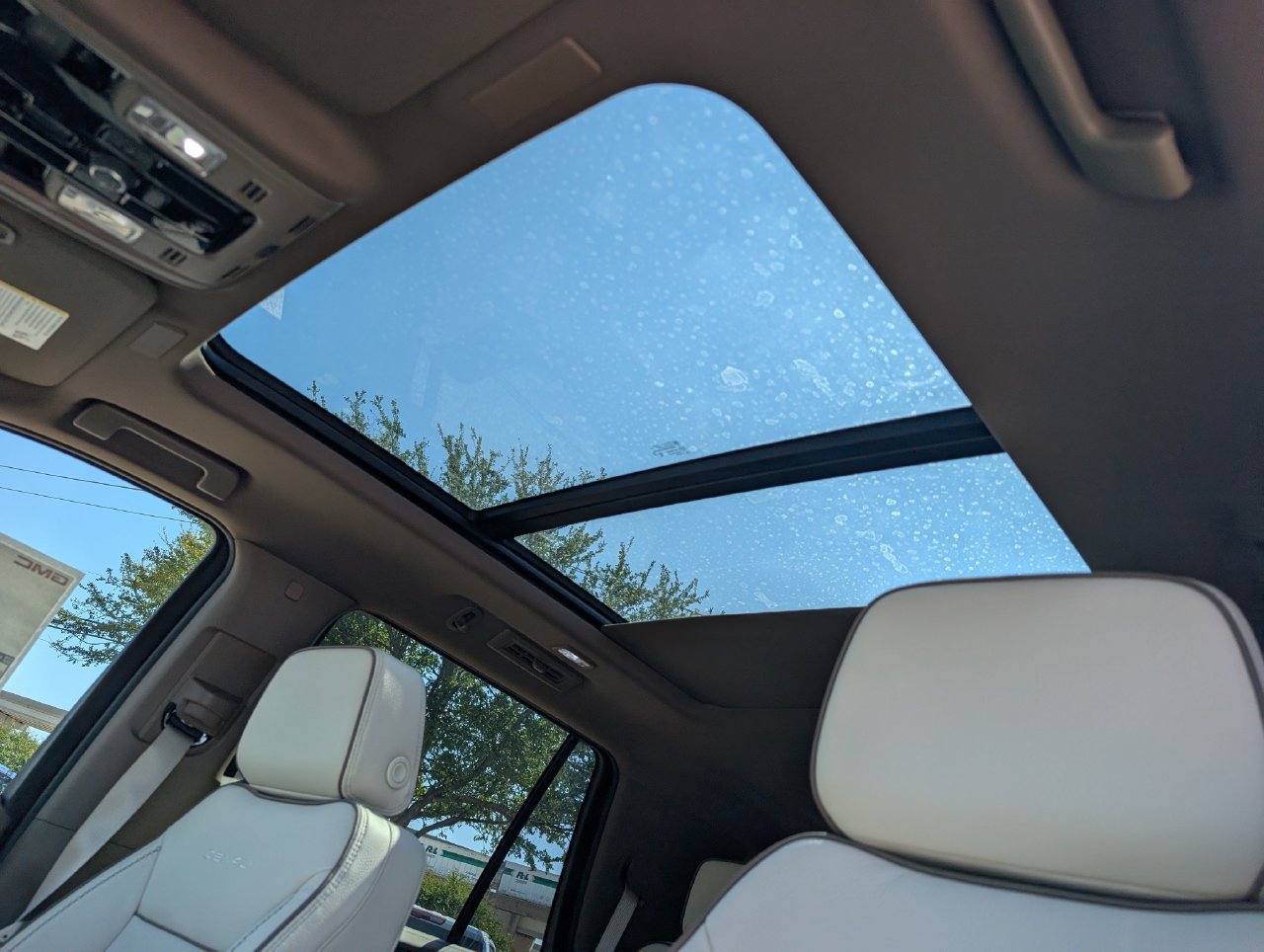 New 2027 GMC Yukon Denali w/ Advanced Technology Package AWD/4WD image 19