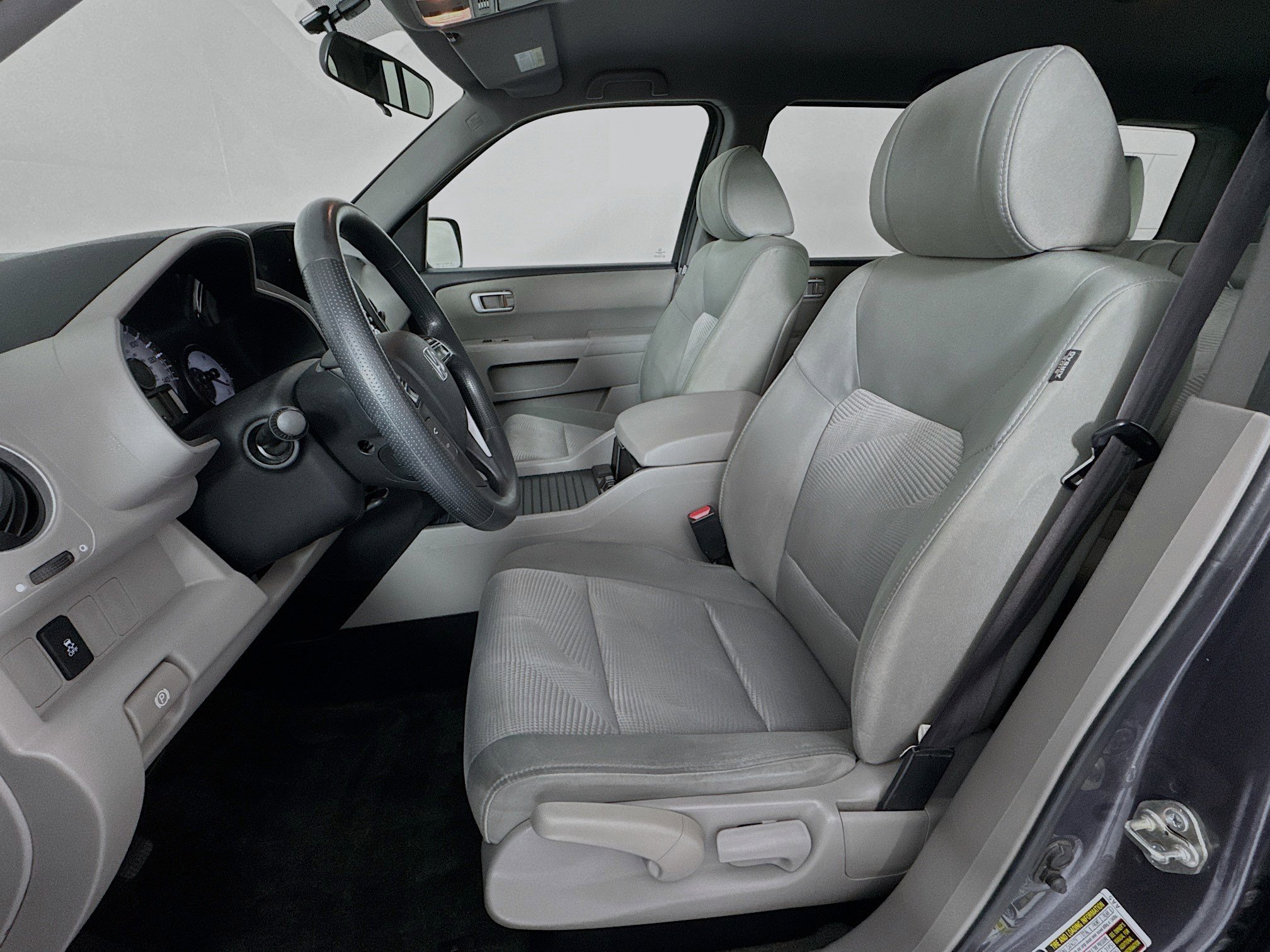 Used 2015 Honda Pilot LX image 19