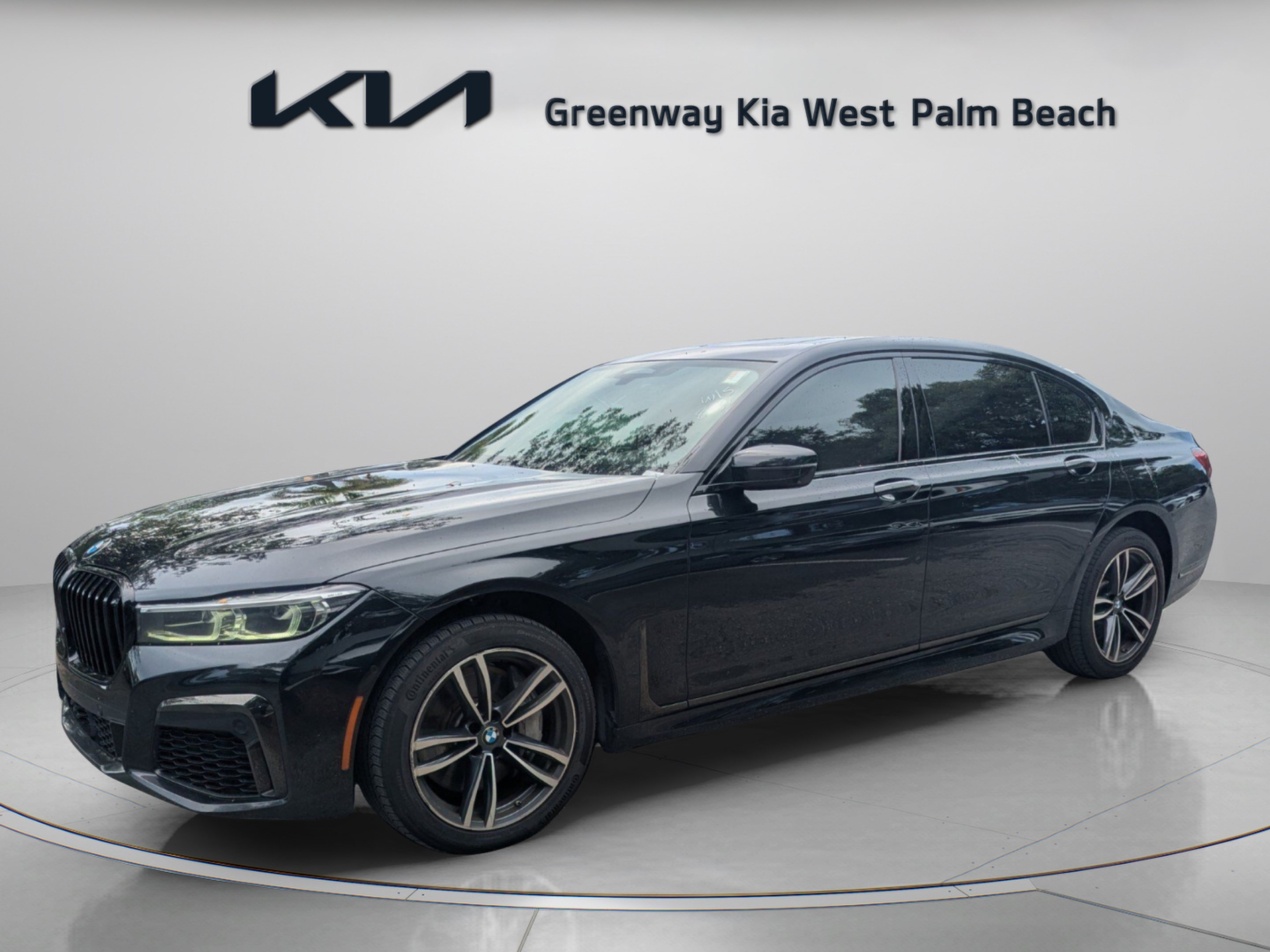 Used 2021 BMW 750i xDrive w/ Luxury Rear Seating Package AWD/4WD image 4