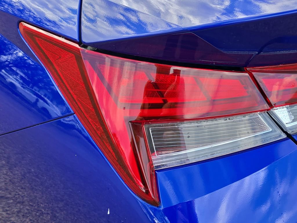 New 2026 Hyundai Elantra Limited image 33