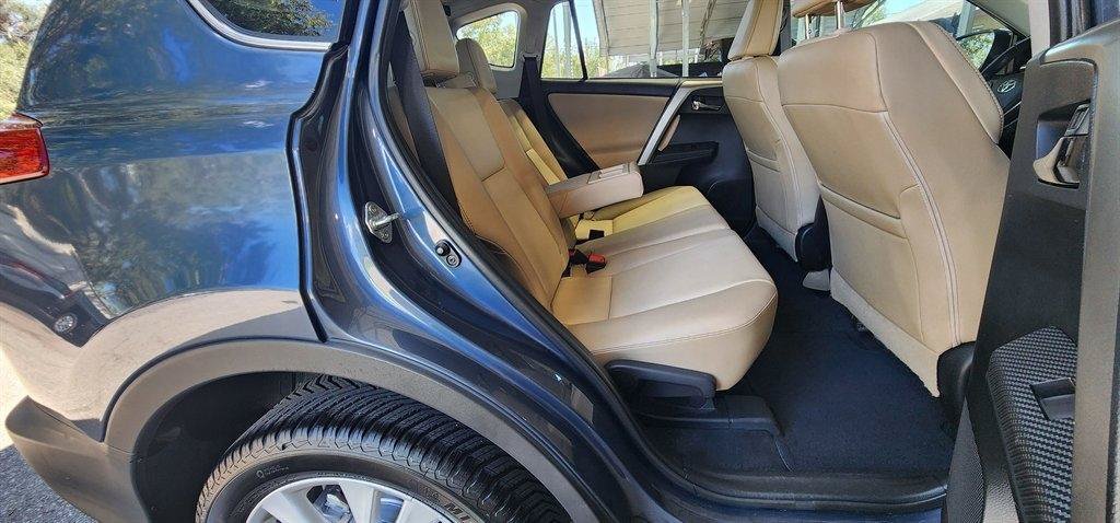 Used 2014 Toyota RAV4 Limited w/ Technology Package FWD image 26