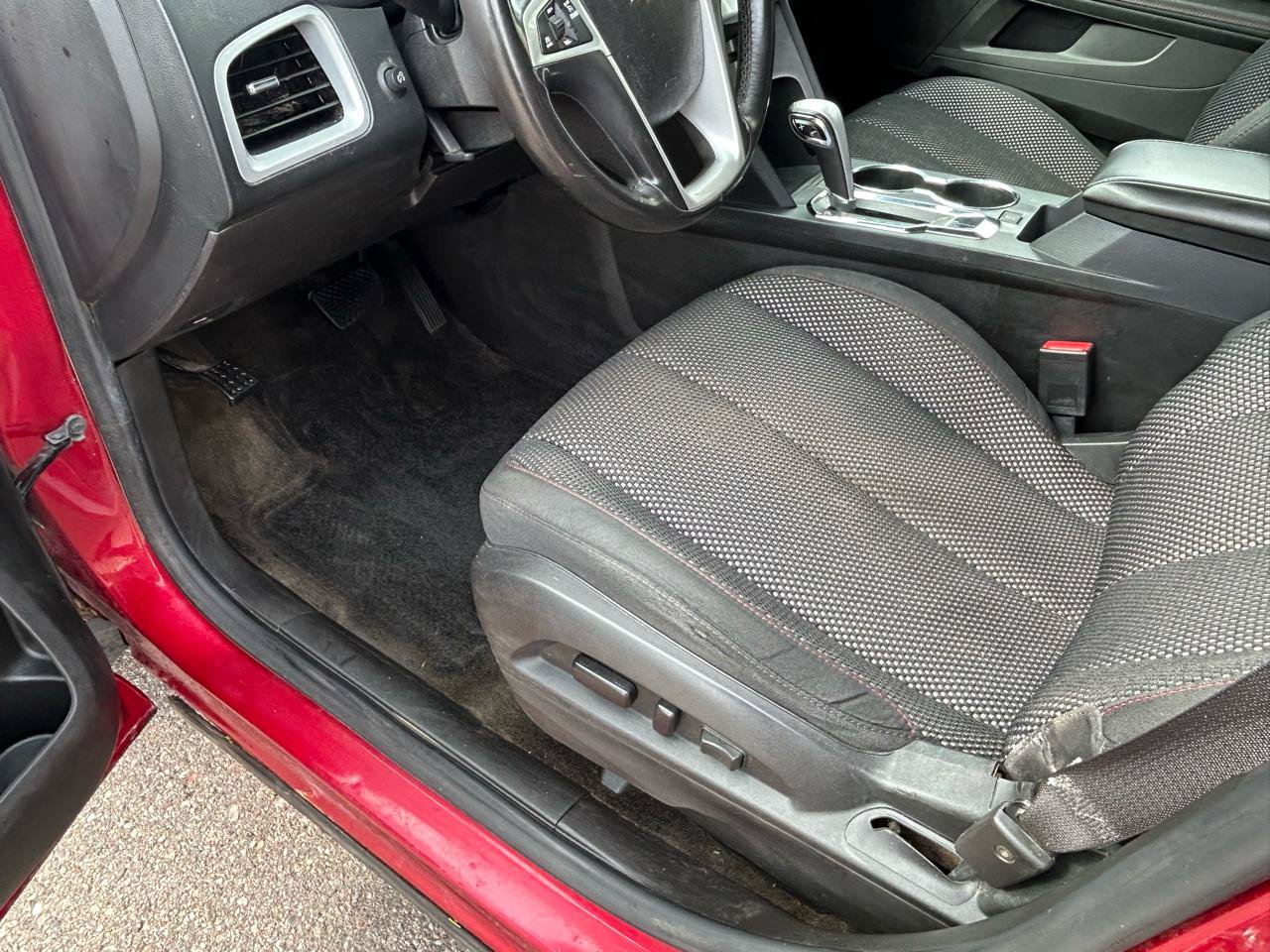 Used 2015 Chevrolet Equinox LT FWD image 10