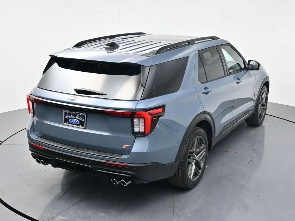 Used 2025 Ford Explorer ST w/ Sun And Sound Package image 45