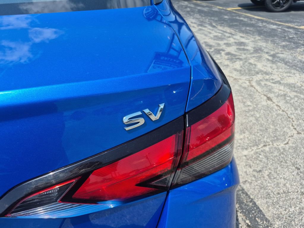 Used 2020 Nissan Versa SV FWD image 33
