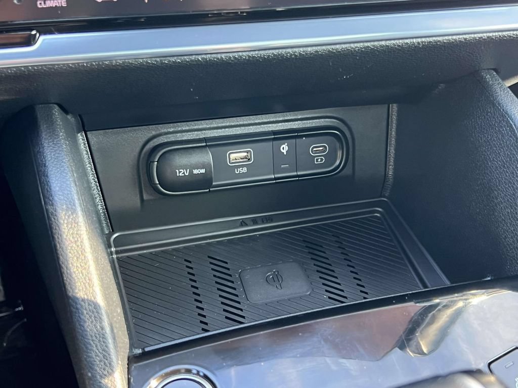 Used 2023 Kia Sportage X-Pro AWD/4WD image 17