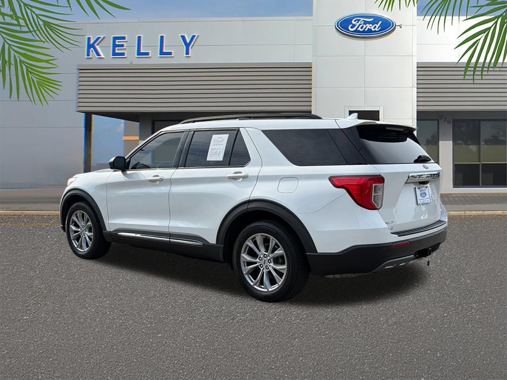 Used 2021 Ford Explorer XLT w/ Equipment Group 202A AWD/4WD image 3
