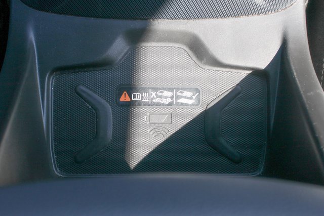 Used 2020 Chevrolet Colorado Z71 image 18