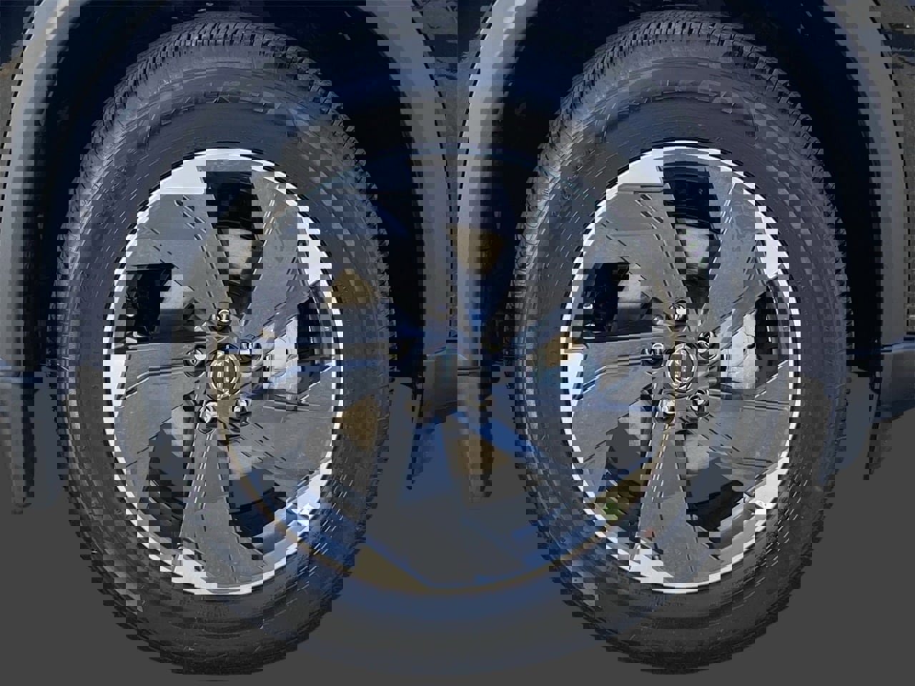 New 2026 Nissan Rogue SV image 7