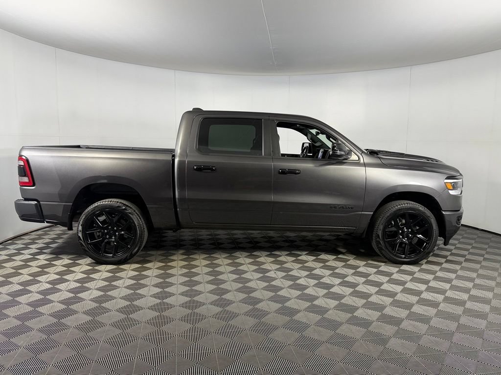 Used 2024 RAM 1500 Laramie AWD/4WD image 7