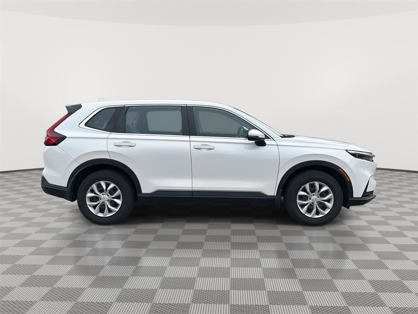 Used 2023 Honda CR-V LX image 22