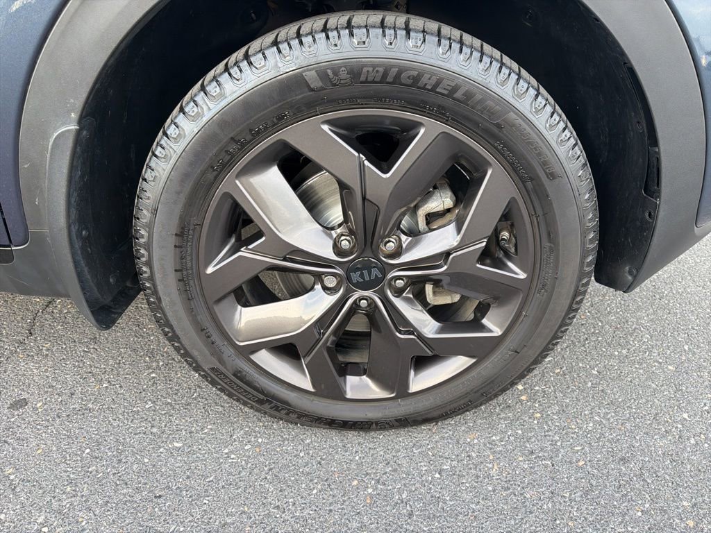 Used 2022 Kia Sportage Nightfall Edition image 11